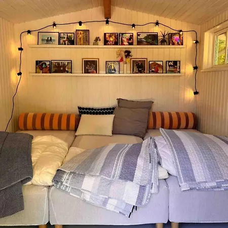 Charming In Lovely Nature Close To The Sea * Vig